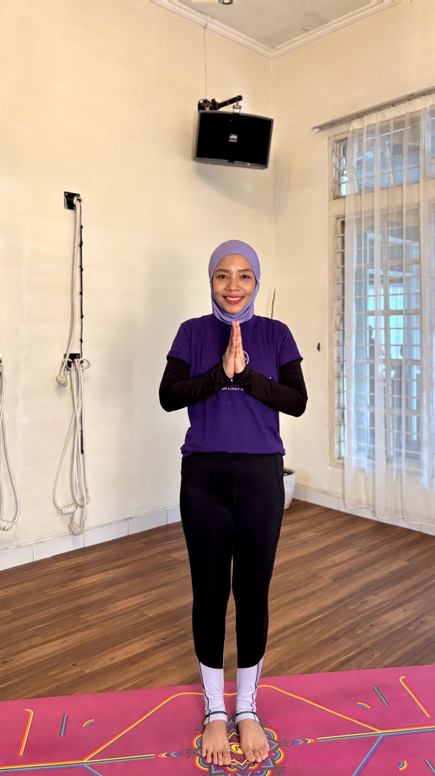 Miss Dina Yoga Instructor